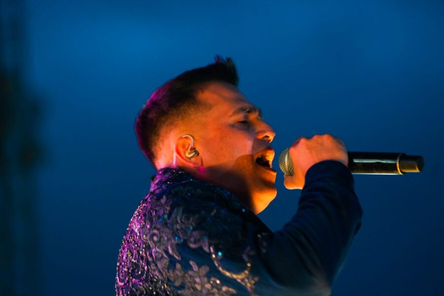 Rey Lancheros presenta ‘Que Critiquen’, su nuevo himno de música popular contra los criticones